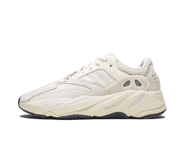 Yeezy Boost 700 Analog