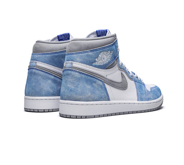 Jordan 1 Retro High Hyper Royal Smoke Grey - Image 3