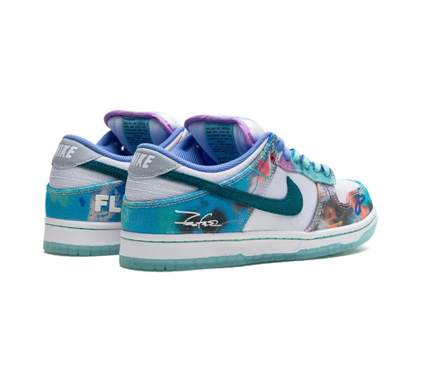 Nike SB Dunk Low Futura Laboratories Bleached Aqua - Image 3