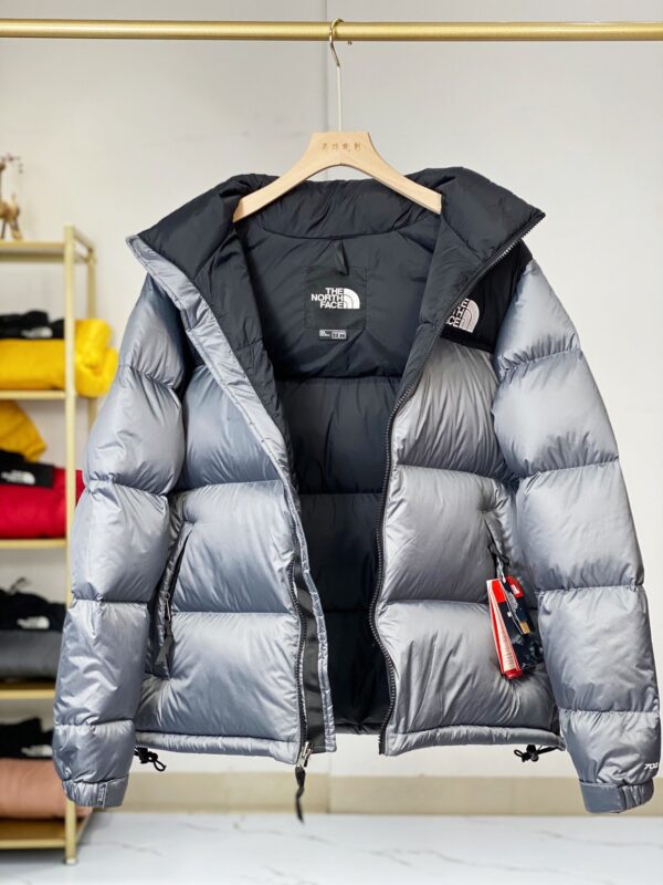 The North Face Nuptse Retro Metallic - Image 2